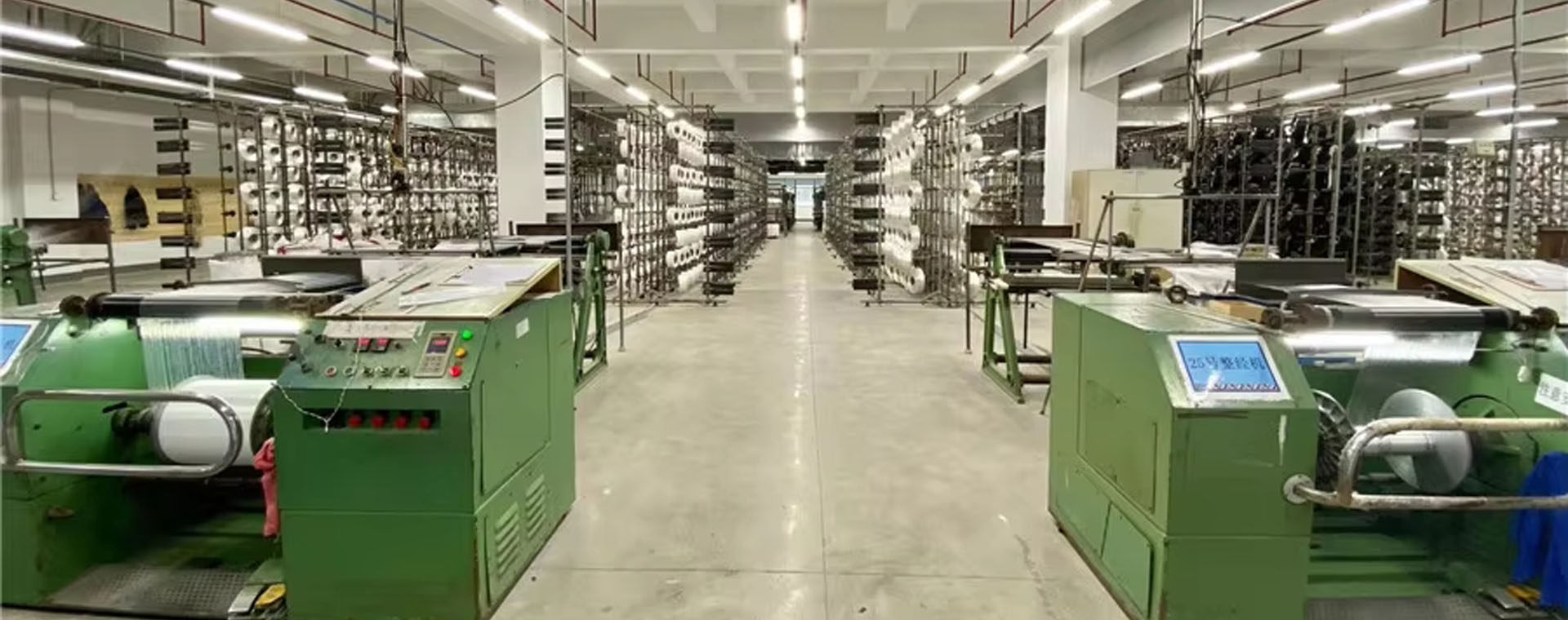 Deuxième Plus Grande Usine de Rubans et Nœuds en Gros de Chine